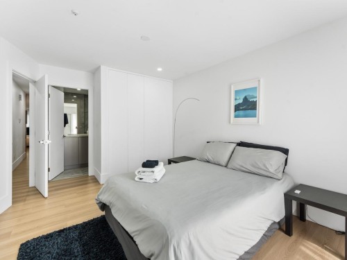 310 16Th Avenue, Vancouver, BC 
