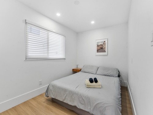 310 16Th Avenue, Vancouver, BC 