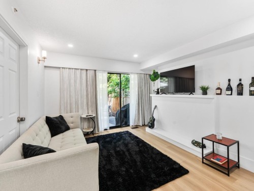 310 16Th Avenue, Vancouver, BC 