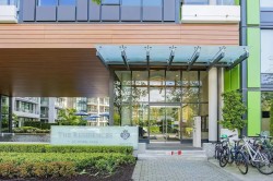 800-3533 Ross Drive Vancouver, BC V6S 0L3