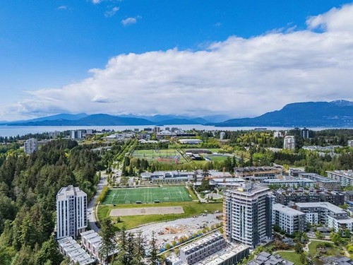904-3533 Ross Drive , Vancouver, BC V6S 0L3 2