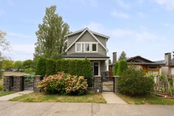 5565 Dundee Street  Vancouver, BC V5R 3T8