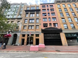 704-27 Alexander Street Vancouver, BC V6A 1B2