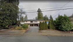 727 729 Smith Avenue Coquitlam, BC V3J 2W8