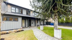 11699 Carr Street Maple Ridge, BC V2X 5N1