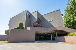 120-9300 Glenacres Drive  Richmond, BC V7A 1Y8