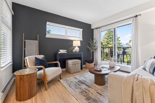 303-288 14th Avenue E Vancouver, BC V5T 2M6
