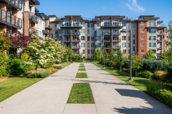 220-5928 Birney Avenue Vancouver, BC V6S 0B5