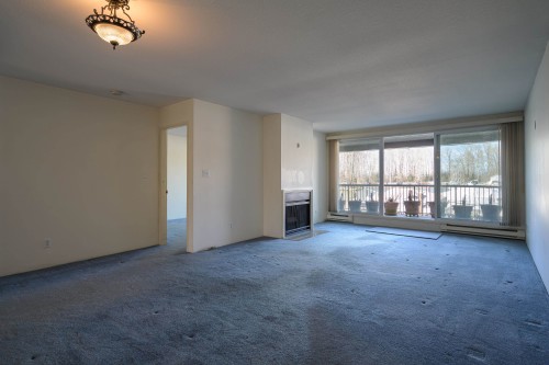 110-4803 48 Avenue, Delta, BC 