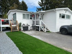 212-201 Cayer Street Coquitlam, BC V3K 5A9
