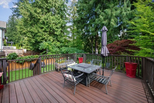 3277 Chartwell Grn, Coquitlam, BC 