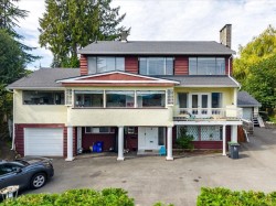 787 Roslyn Boulevard North Vancouver, BC V7G 1P4