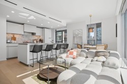 902-889 Pacific Street  Vancouver, BC V6Z 1C3