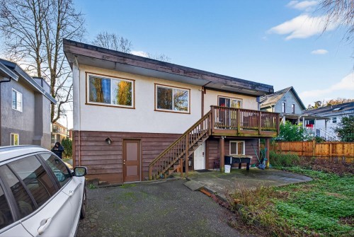 557 21St Avenue E, Vancouver, BC 