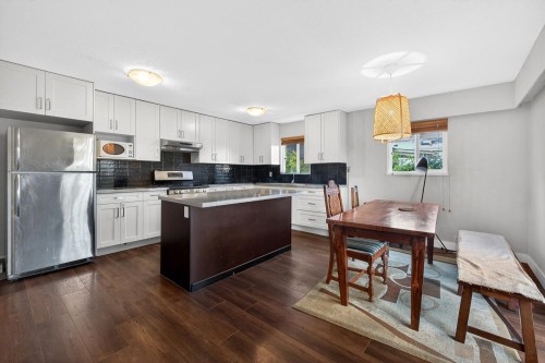 557 21St Avenue E, Vancouver, BC 