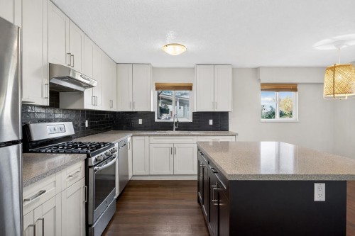 557 21St Avenue E, Vancouver, BC 