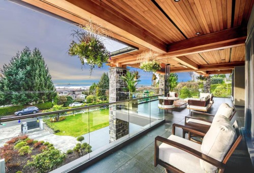 1765 Queens Avenue, West Vancouver, BC 