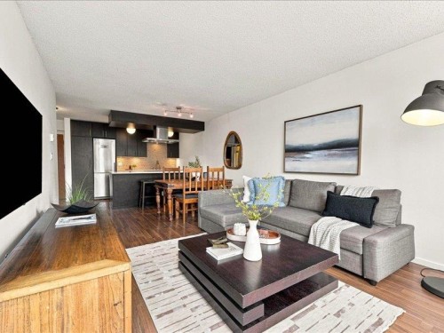 608-1330 Hornby Street  Vancouver, BC V6Z 1W5