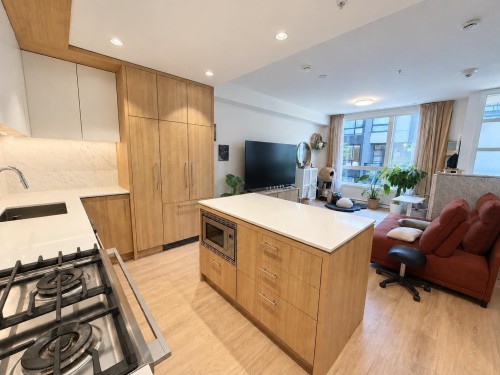 5xx-6085 Irmin Street , Burnaby, BC V5J 0J7 5