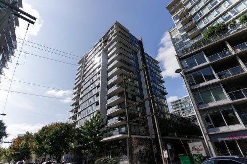 214-1783 Manitoba Street  Vancouver, BC V5Y 0K1