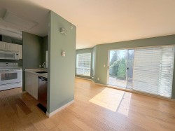 8-5740 Marine Way Sechelt, BC V7Z 0K3