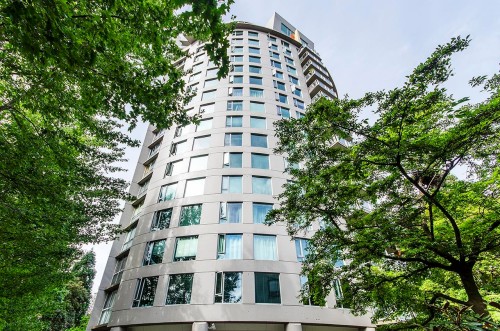606-1277 Nelson Street  Vancouver, BC V6E 4M8