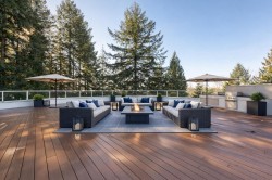 11-2425 Edgemont Boulevard North Vancouver, BC V7P 2L2
