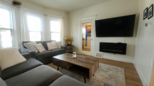 178 King Edward Avenue E, Vancouver, BC 