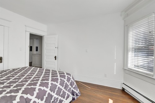 2-1517 Comox Street , Vancouver, BC V6G 1P3 5