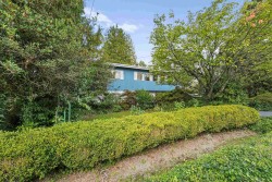 11669 228 Street Maple Ridge, BC V2X 6L7