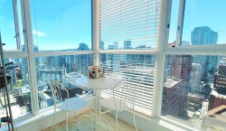2909-1068 Hornby Street Vancouver, BC V6Z 2Y7