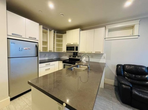 2900 W 41st Avenue , Vancouver, BC V6N 3C7 2