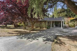 5439 River Road Delta, BC V4K 1S8