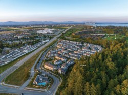 29-4716 Orca Way Tsawwassen, BC V4M 0E5