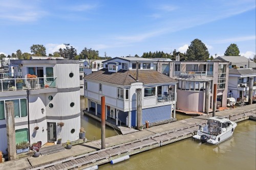 5-3459 River Road W Delta, BC V4K 4Y6