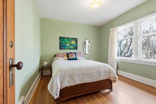 2076 Turner Street, Vancouver, BC 