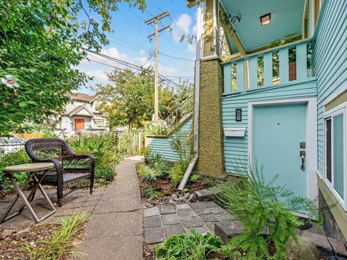2076 Turner Street, Vancouver, BC 