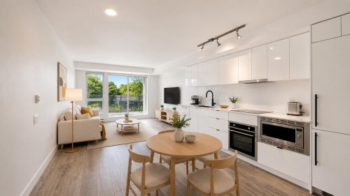 308-630 Broadway E Vancouver, BC V5T 0J1