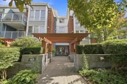 302-2626 Alberta Street  Vancouver, BC V5Y 3L4