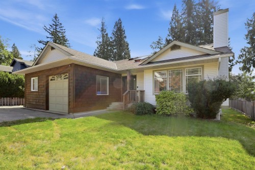 1461 Bonniebrook Heights Road  Gibsons, BC V0N 1V1