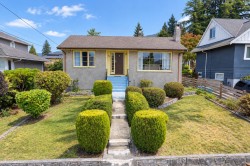 234 St. James Road WNorth Vancouver, BC V7N 2P3
