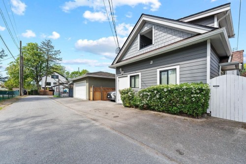 968 31St Avenue E, Vancouver, BC 