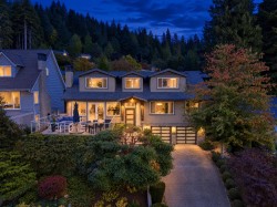 5008 Redonda Drive North Vancouver, BC V7R 3J9