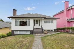 2780 8th Avenue E Vancouver, BC V5M 1W6