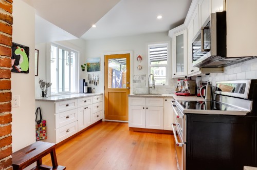 2227 7Th Avenue E, Vancouver, BC 