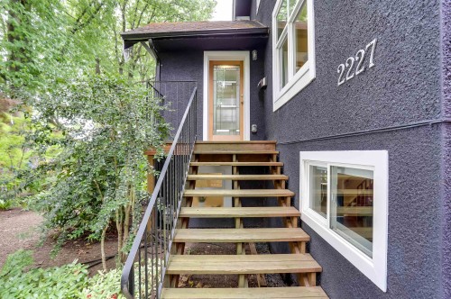 2227 7Th Avenue E, Vancouver, BC 