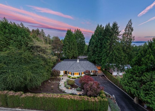 4740 Rutland Road, West Vancouver, BC 