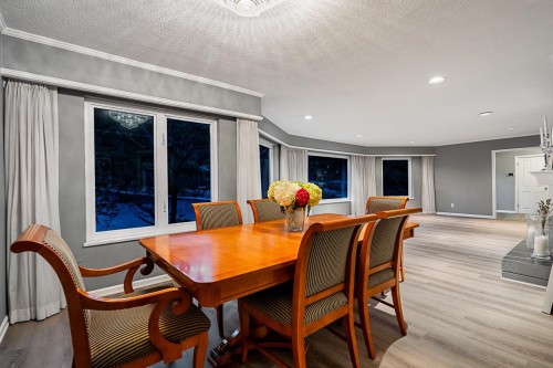 4740 Rutland Road, West Vancouver, BC 