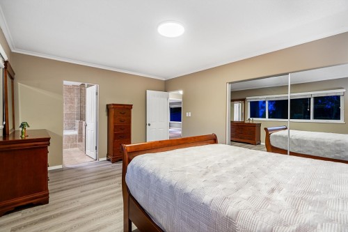 4740 Rutland Road, West Vancouver, BC 