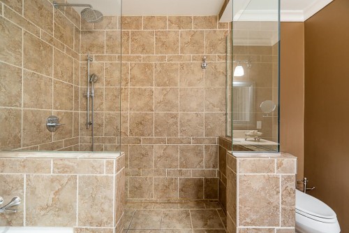 4740 Rutland Road, West Vancouver, BC 